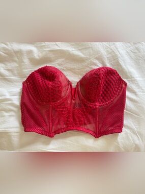 Victorias Secret Strapless Top/Bra